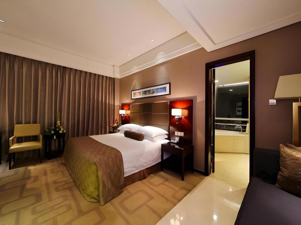 Kinho Narada Hotel Wenzhou Exteriör bild