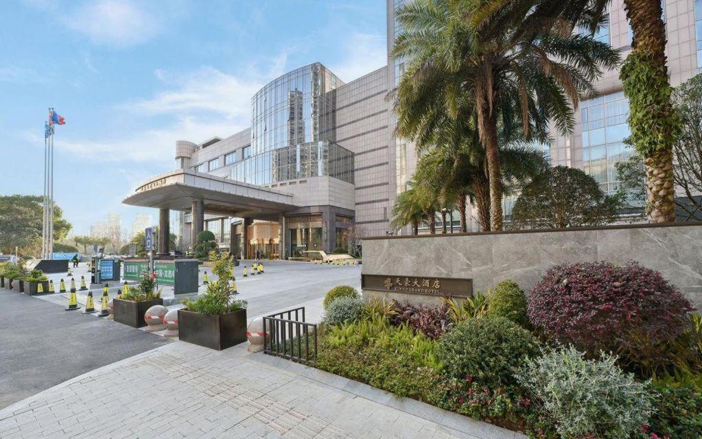 Kinho Narada Hotel Wenzhou Exteriör bild