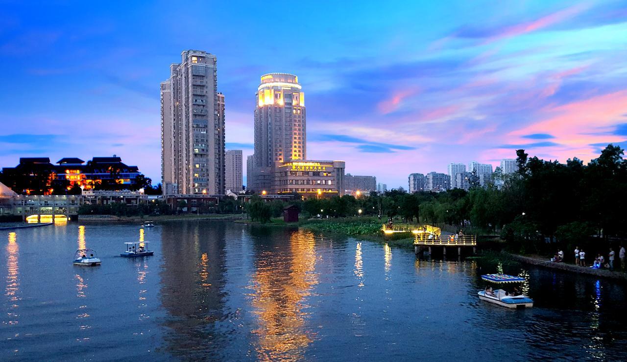 Kinho Narada Hotel Wenzhou Exteriör bild